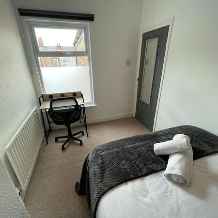 Lovely Seaside House In Cleethorpes - Sleeps 6 Екстериор снимка